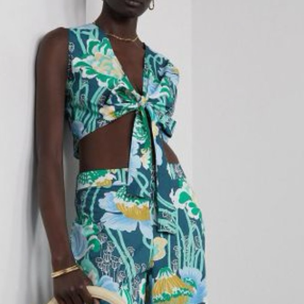 Emporio Sirenuse Sonia Cropped Floral Print Cotton Poplin Top Storm Blue